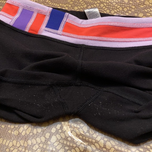 ivivva tights - Picture 6 of 6